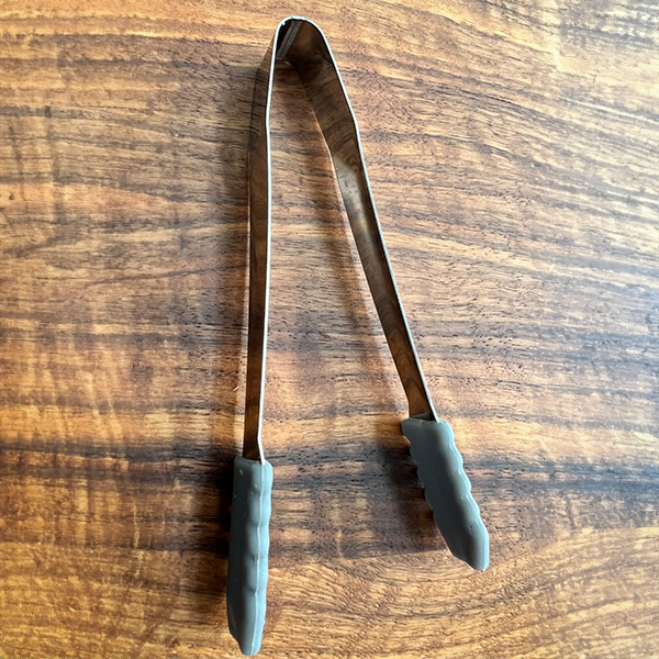 whisiskey_ice_tong_for_whiskey_cooling_stones