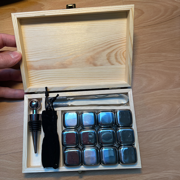 wooden_gift_box_of_stainless_steel_whiskey_stones_from_whisiskey_the_luxurious_stones