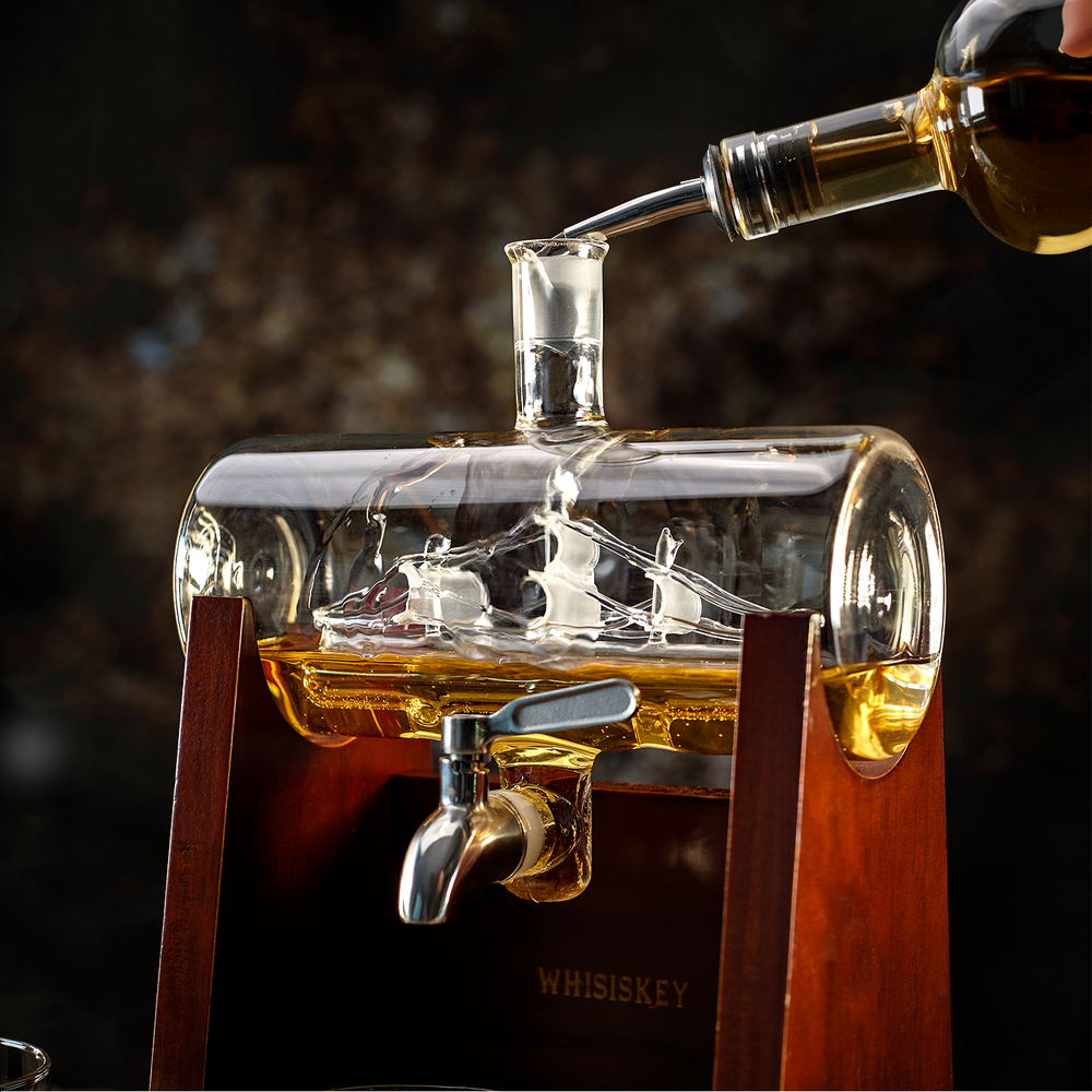 The Black Pearl - Whisiskey Decanter Whisiskey