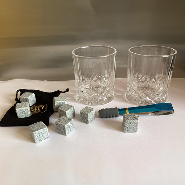 granite_cooling_stones_for_whiskey_with_tumblers_from_whisiskey