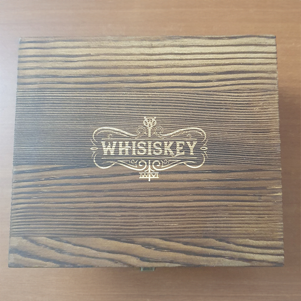 whisiskey_wooden_giftbox